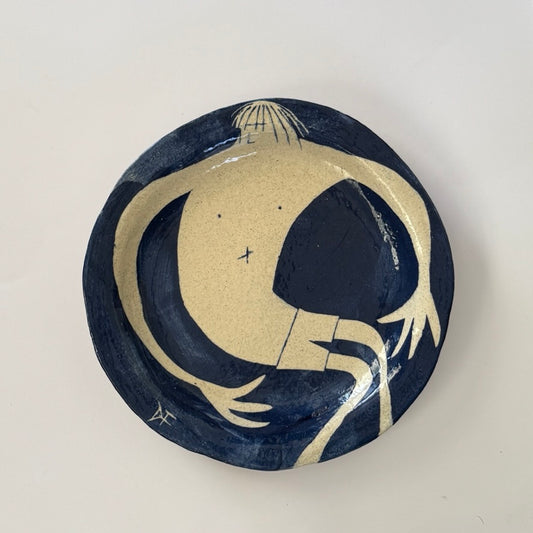 Free flow platter